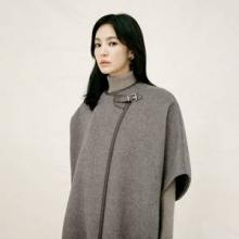 송혜교, 벌써 겨울! 워너비 스타의 절제된 실루엣과 낯선 아름다움 겨울 페미닌룩