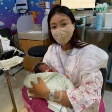 ‘득녀’ 이시영, 출산 하루 만에 꼭 닮은 딸 공개! “하나님이 준 선물” 행복한 모녀!