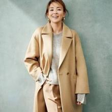 ‘추성훈 아내’ 야노시호, 49세 겨울 완성! 니트와 코트의 완벽 조합 우아한 드뮤어룩