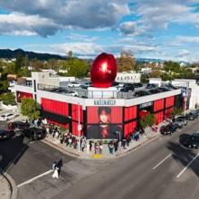 티르티르, 미국 LA 멜로즈 팝업스토어 성료…아마존 1위 마스크 핏 레드 쿠션 인기만점