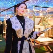 황유주 아나, 드라마 ‘상속자들’ 그녀! 만능 엔터테이너의 단아한 리버시블 코트룩