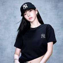 에스파 카리나, 섬머 스트릿 끝판왕! 로우라이즈와 오버핏 크롭티 힙한 섬머룩