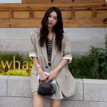채정안, 멋스럽게 갖춰 입은 쇼츠 슈트! 멋과 품격 동시에 패셔니스타의 섬머 슈트룩