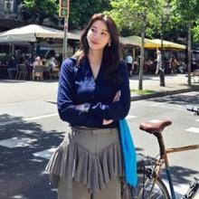 유인영, 치마야 바지야? 바르셀로나 누빈 프린지 치마 바지 보헤미안 트래블룩