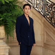 세븐틴 민규, 파리 오뜨 꾸띄르 접수! 귀족적인 비주얼 클래식한 더블 슈트핏