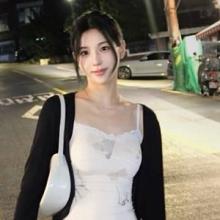 ‘강석우 딸’ 강다은, 강남여신 분위기 나왔다! 청순 슬림 핏 크롭톱과 볼레로 외출룩