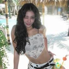 트와이스 지효, 해변의 핫걸! 코르셋톱과 반다나톱 휴양지 올킬 핫섬머 바캉스룩