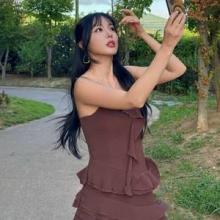 홍진영, 휴게소에서 만난 가을 여신! 더 여리여리 브라운 러플 셋업 가을 페미닌룩