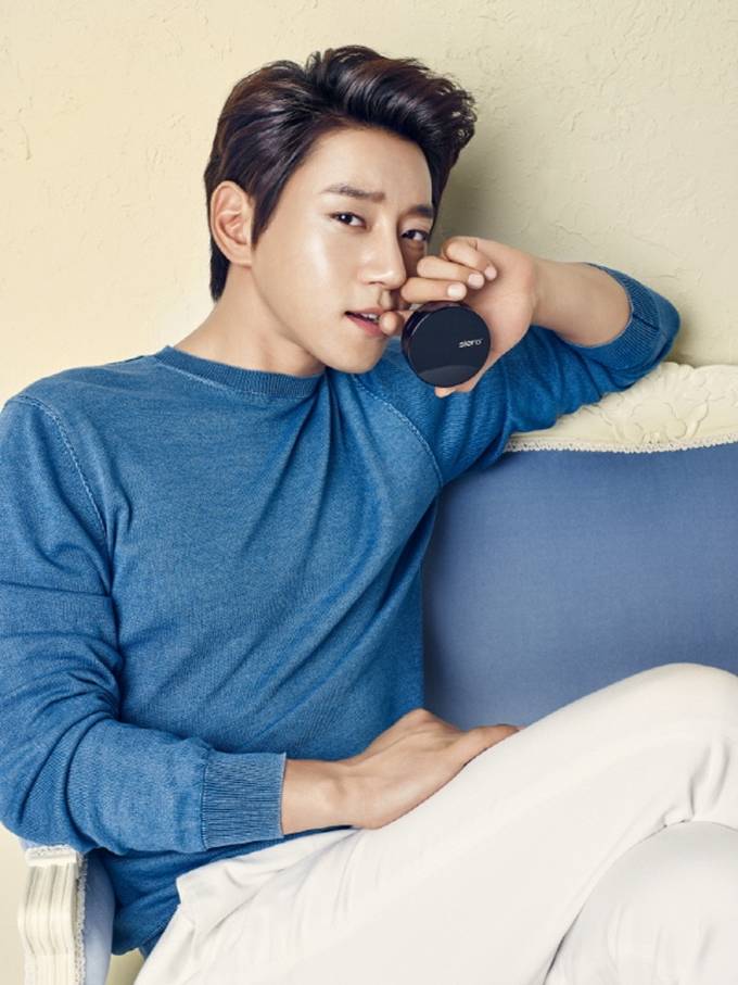 깨끗한코스메틱 이미지