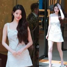[패션엔숏] 아이브 장원영, 인형이 따로 없네...성수동이 발칵 화이트 미니 원피스룩