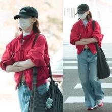 [패션엔숏] 에스파 카리나, 꽁꽁 가려도 예쁜 공항 멋녀! 빨간 집업 재킷 멕시코 출국