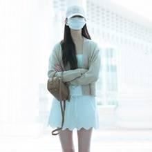 [패션엔 포토] 아이브 장원영, 가려도 요정! 아일렛 원피스와 카디건 꿀조합 걸리시룩