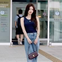 아이들 미연, 무더위 날리는 나시와 청바지 조합! 쿨한 데일리 섬머룩 파리 출국