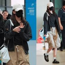 [패션엔숏] 아이브 안유진, 스팽글 장식 신발 예쁘네! 꽁꽁 가려도 힙한 입국패션