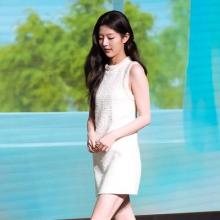 [패션엔 포토] 신은수, 전지현 아역이었던 소녀! 폭풍성장 22세 러블리한 리틀 원피스룩 