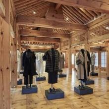 삼성물산 르베이지, 한국가구박물관에서 아트 협업 프로젝트 ‘갈라 드 르베이지’ 개최 