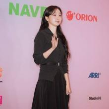 [패션엔 포토] 김다미, ‘백번의 추억’ 고영례 안녕! 단아한 블랙 도회미 프렌치 시크룩