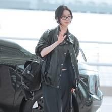 [패션엔 포토] 에스파 카리나, 뿔테 안경도 찰떡! 가죽 재킷으로 멋낸 걸크러시 레더룩