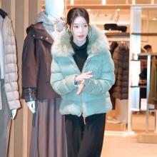 [패션엔 포토] 임지연, 한겨울 미리 왔나? 퍼 패딩으로 분위기 올킬 따뜻한 윈터룩