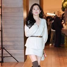 [패션엔 포토] 레드벨벳 아이린, 34세 맞아? 여전히 청순 비주얼 화이트 벨티드 슈트룩