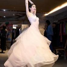 채시라, 믿기지 않는 50대 하늘하늘 실루엣! 훌쩍 날아갈 듯 무용 드레스룩 