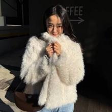 손연재, 포근포근 폭신미! 겨울 동안 끝판왕 더 어려진 화이트 퍼 재킷 외출룩