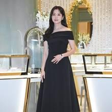 [패션엔 포토] 한효주, 부산이 들썩! 하이주얼리로 뽐낸 오프숄더 블랙 드레스룩