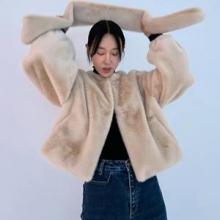 이지혜, 아기 둘 낳은 엄마도 이쁘게 입은 옷! 에코 밍크와 퍼 베스트 슬림 데일리룩