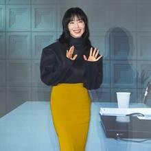 [패션엔 포토] 전도연, 자백의 대가 기대만발! 파워숄더 블라우스로 끝낸 파워우먼 오피스룩