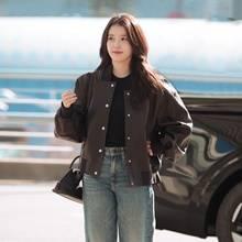 [패션엔 포토] 아이유, 스웨이드 블루종과 청바지! 보헤미안 무드의 데일리 윈터룩 대만행