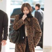 [패션엔숏] 소녀시대 윤아, 멋쟁이 얼죽코! 강렬한 존재감 레오파드 코트룩 대만 가오슝 출국