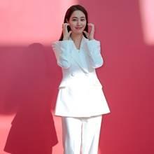 [패션엔 포토] 이민정, 감탄 부르는 동안 비주얼...두아이 엄마 놀라운 테일러드 슈트핏