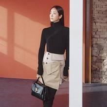 한지민, 홀리데이 시즌 멋녀! 패셔니스타의 마음 훔친 럭셔리 핸드백 홀리데이룩