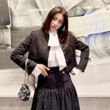 박하선, 겨울 로맨틱 슈트 끝판왕! 클래식에 위트 화이트 리본 블라우스 트위드 슈트룩 