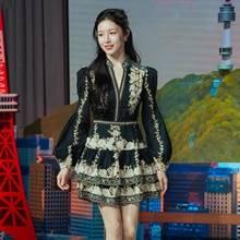 [패션엔 포토] 고윤정, 옷차림은 벌써 봄바람! 살랑살랑 에스닉한 빅토리안 원피스룩