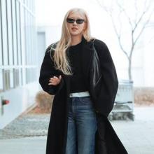 [패션엔 포토] 블랙핑크 로제, 코트가 너무 힙해! 데님과 만난 얼죽코 멋쟁이 일본 출국