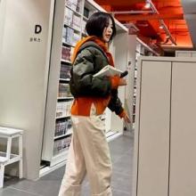 박하선, 만화방에서 실내화 신고 라면! 털털한 목동여신 숏패딩 출근 데일리룩