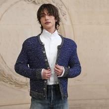 스트레이 키즈 현진, 디올 패션쇼의 왕자님! 파리 패션위크 뒤흔든 입체적인 트위드룩