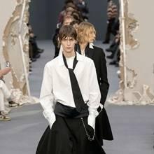 [리뷰] 리바이스·아페쎄와 창조적 협업! 사카이 2026 F/W 남성복 컬렉션