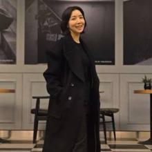 윤세아, 드라마 '러브 미'에서 멜로 퀸! 사랑의 여운 남긴 블랙 클래식 코트룩