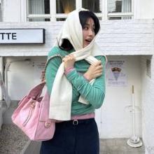 박하선, 스타일에 봄이 왔네! 핑크·그린·화이트 봄내음 솔솔 숄더 로빙 레이어드룩