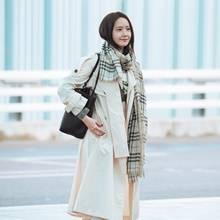[패션엔 포토] 소녀시대 윤아, 체크 머플러와 굿조합 무심한 듯 멋스러운 트렌치 코트룩