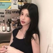 ‘강석우 딸’ 강다은, 아지트에서 아빠 닮은 여신 핏! 슬리브리스 블랙룩 