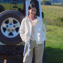 박규영, 훌쩍 떠나 볼까? 심숭샘숭 설레는 봄 여행을 부르는 로드 트래블룩