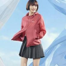 나나, 봄 바람막이 재킷 스타일링 픽은? 툭 걸쳐도 봄 분위기 패커블 재킷 애슬레저룩