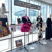 형지, 마크롱 대통령과 오랜 인연! 디자이너 '까스텔바작' 아카이프 작품 전시