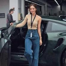 김희정, 이 비율 진짜? 더 길어 보이는 기럭지 와이드 하이웨이스트 레이싱룩