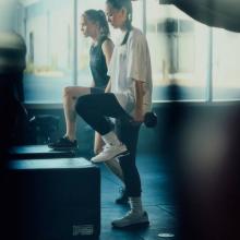 리복, 글로벌 피트니스 커뮤니티와 만났다! F45 트레이닝과 협업 컬렉션 전개