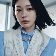 김연아, 숏컷으로 끝냈다 숏컷도 퀸! 우아한 프렌치 시크 럭셔리 슈트룩