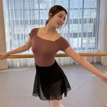 강소라, 군살 하나없는 36세 두 딸 엄마의 발레 핏! 탄탄 몸매 뽐낸 슬림 발레룩